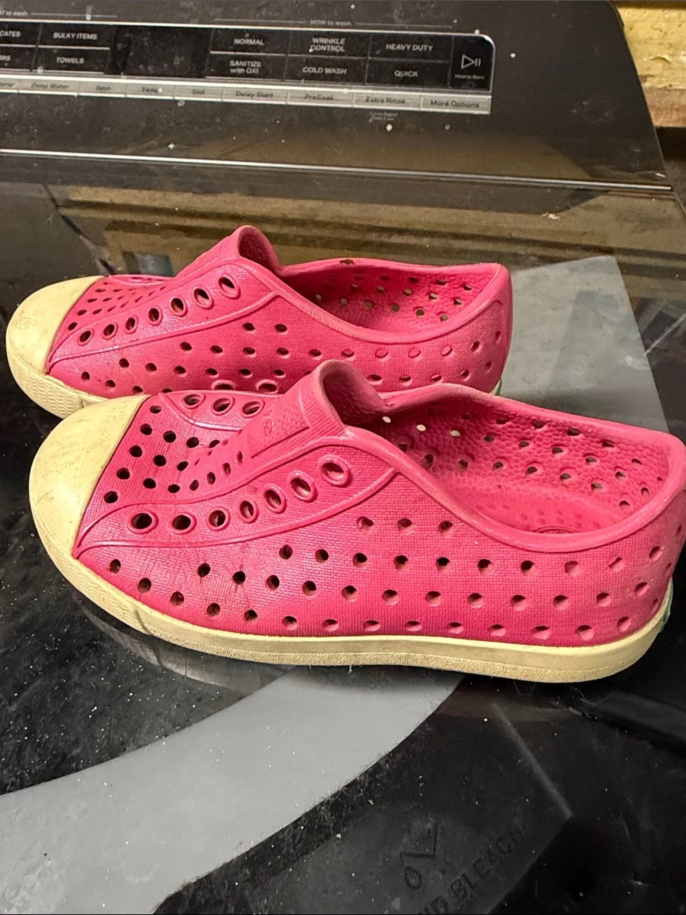 Native Kids Water Shoes Pink with Cream Toe Caps